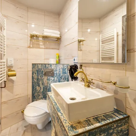 Padre Boutique 4*