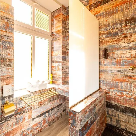 فندق Padre Boutique اوسترافا