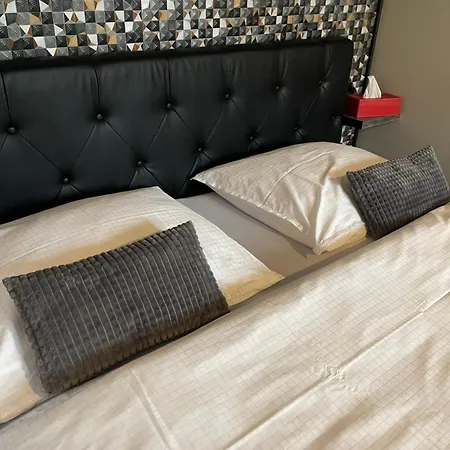 فندق Padre Boutique اوسترافا