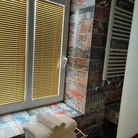 فندق Padre Boutique اوسترافا