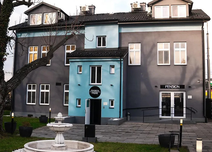 酒店 Padre Boutique 3*